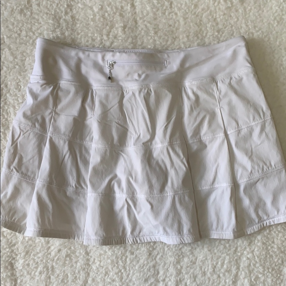 Lululemon Run Pace Rival Skirt - White - size 8T